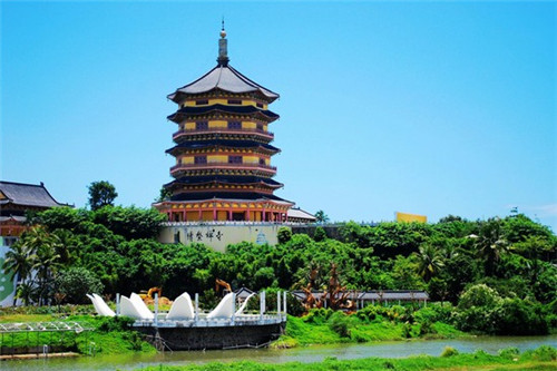 2025中餐加盟店还能赚钱吗，加盟爱福蛙花艺餐厅品牌口碑怎么样